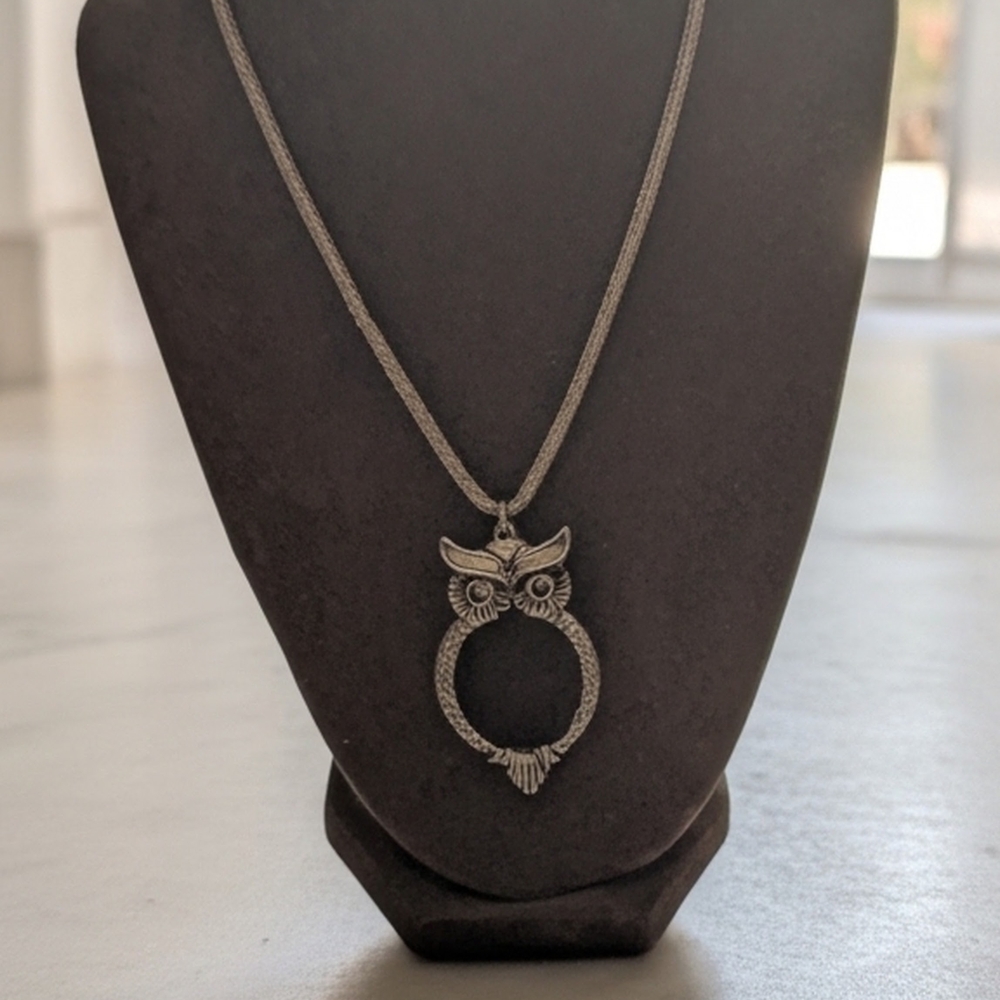 2.5" Silver Owl Magnifying Pendant Lightweight Tube Necklace Fashion Jewelry